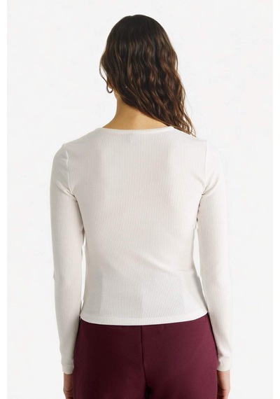 DeFacto Slim Fit Dar Kesim Bisiklet Yaka Simli Kumaş Uzun Kollu Tişört D5114AX24AUER105