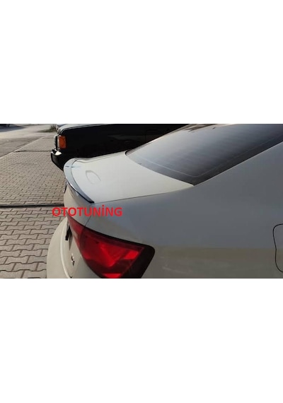 Audi A3 Sedan Spoiler Bagaj Üstü Spoiler. Bagaj Çıtası. Spoyler