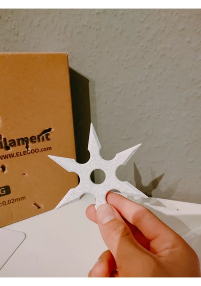 Shuriken Mermer Görünümlü Oyuncak Atma Yıldızı Sivri Ve Delici