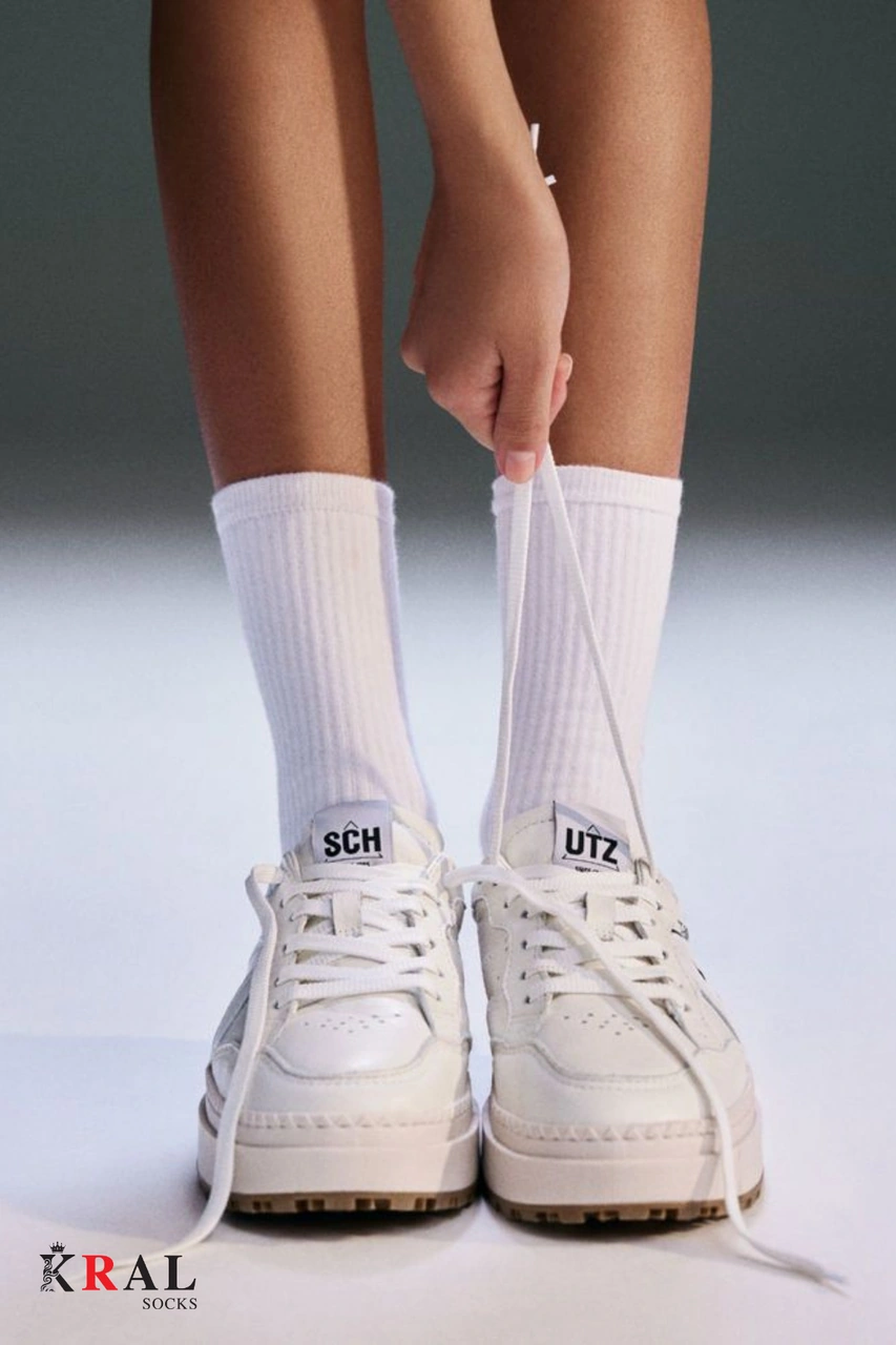 Kral Socks Unisex Siyah-beyaz 6 Çift Pamuklu Tenis Spor Uzun Soket Boy Çorap Siyah - Beyaz