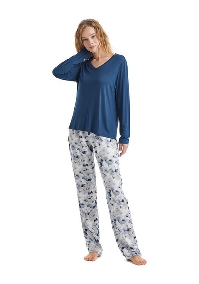 Blackspade Kadın Uzun Kol V Yaka Lacivert Pijama & Sabahlık Takım 51224-51227 001