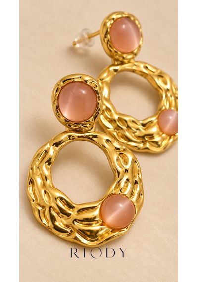 Riody Rose Velours Gold Renkli Pudra Pembe Kedi Gözü Görünümlü Kadın Küpe Altın - Sarı