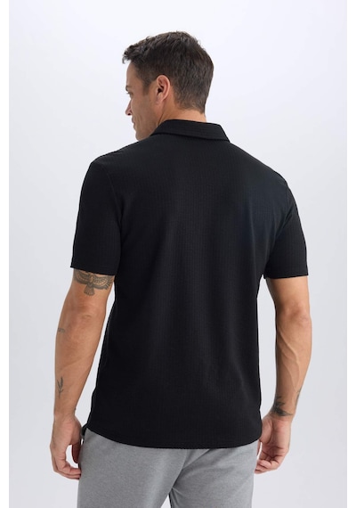 DeFacto Slim Fit Dar Kesim Polo Yaka Pamuklu Kısa Kollu Siyah Tişört X2594AZ25SPBK81 DeFacto Slim Fit Dar Kesim Polo Yaka Pamuklu Kısa Kollu Siyah Tişört X2594AZ25SPBK81