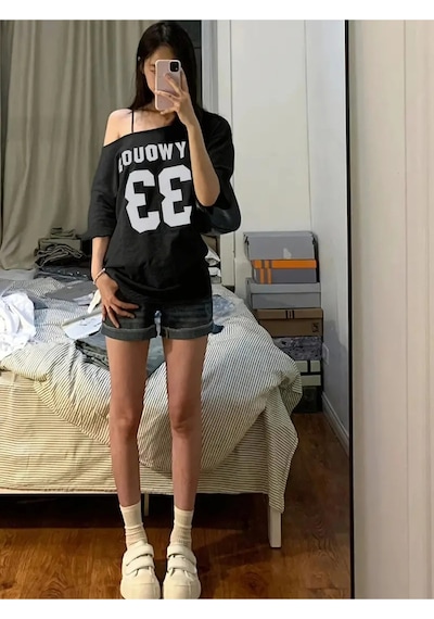 Tarzsokak Kadın Kayık Yaka Oywouos Baskılı Oversize %100 Pamuk Siyah