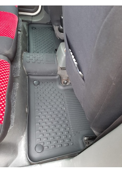 Ford Connect 2002 - 2013 Sahler 4,5D Araca Özel Havuzlu Paspas