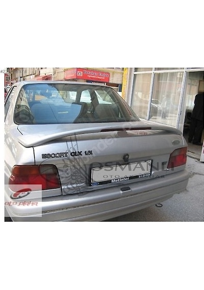 Ford Escort Sedan Bagaj Işıklı Spoyler/Rüzgarlık Boyasız