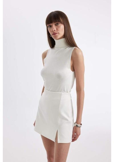 Defacto Regular Fit Balıkçı Yaka Kolsuz Basic Düz Triko Kazak U8250AZ24AUER99 Ekru