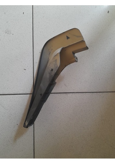 Mazda 323 Sol Ön Çamurluk Tozluğu