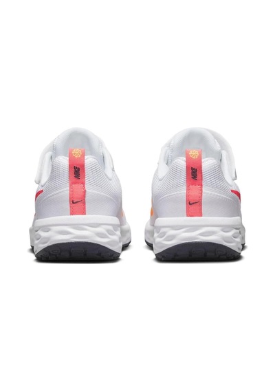Nike Revolution 6 Kız Çoçuk Spor Ayakkabı Beyaz