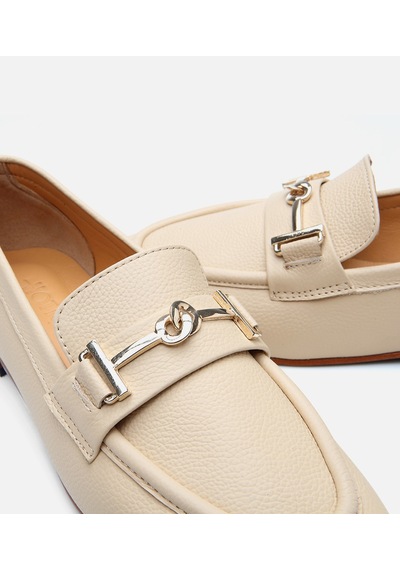Hotiç Kadın Deri Bej Tokalı Klasik Loafer