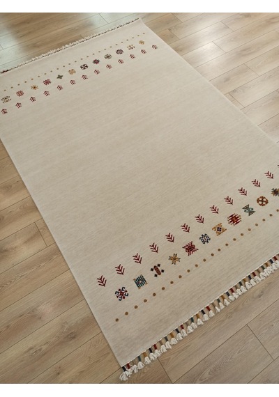 Çam Halı Funky 804 Stone Yün Ve Bambu İle Özel Tezgahlarda Üretilen Otantik Desenli El Emeği Modern Uşak Halısı Krem Çam Halı Funky 804 Stone Yün Ve Bambu İle Özel Tezgahlarda Üretilen Otantik Desenli El Emeği Modern Uşak Halısı Krem