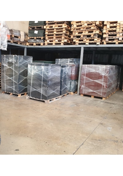 Kauçuk Zemin Kaplama Karo Yeşil 40x40x2 Cm - 35m2 Paketli-605 Çok Renkli