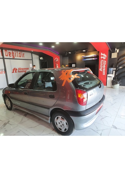 Fiat Palio Spoiler---Fibersan Tuning