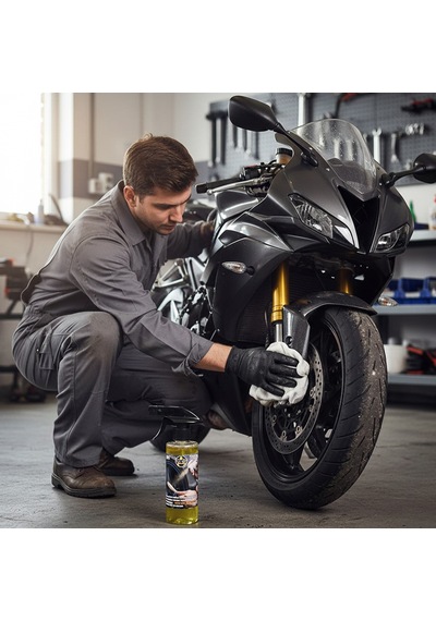 Akgüneş Motosiklet Ve Otomobil Jant Temizleme Spreyi