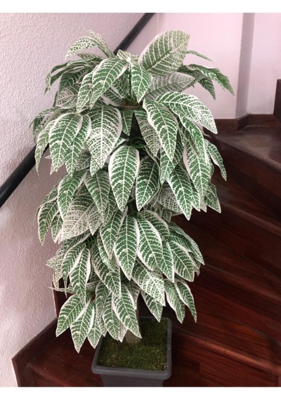 Yapay Yeşil-beyaz Yapraklı Ceviz Ağacı 130cm Yeşil-beyaz
