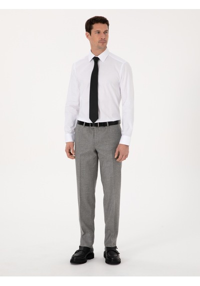 Cacharel Beyaz Slim Fit %100 Pamuk Klasik Yaka Oxford Gömlek