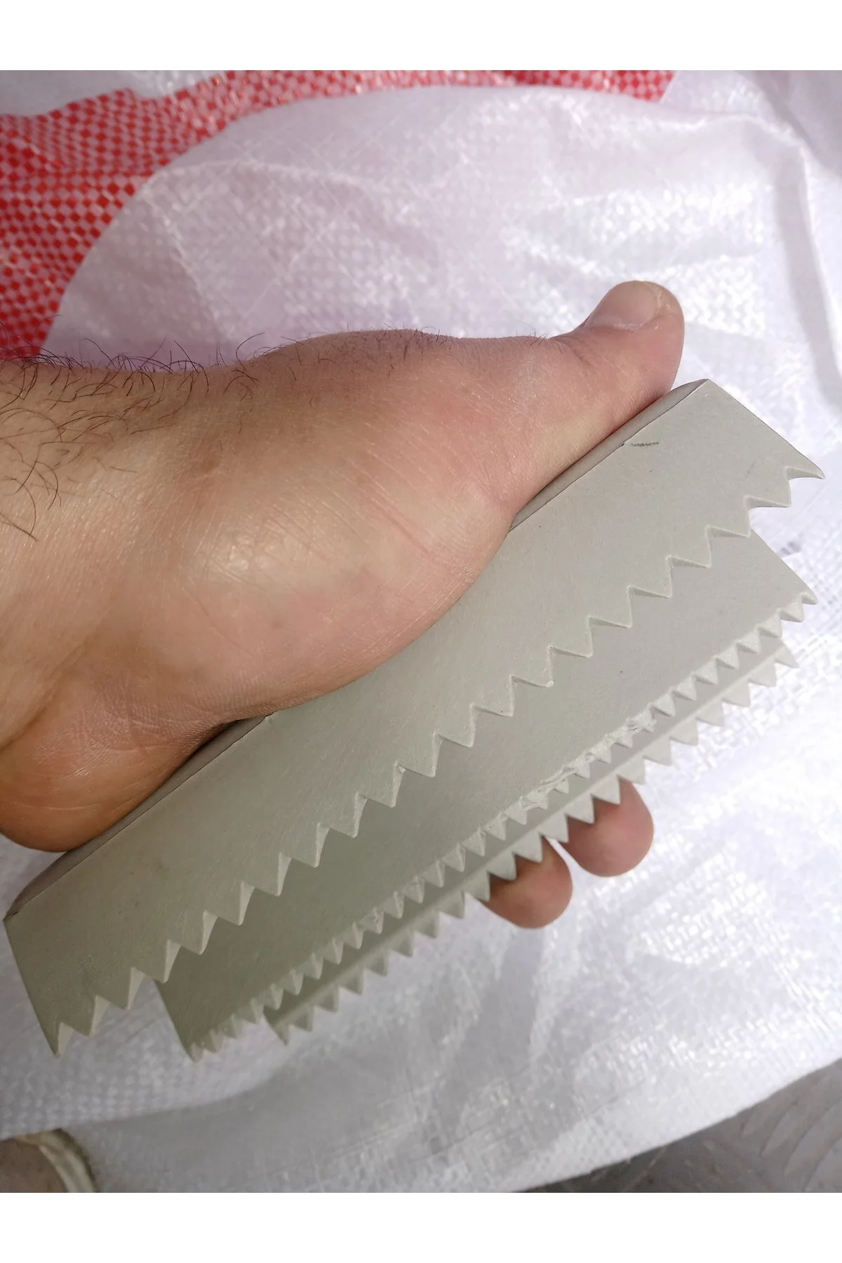 Plastik Hayvan Kaşağı