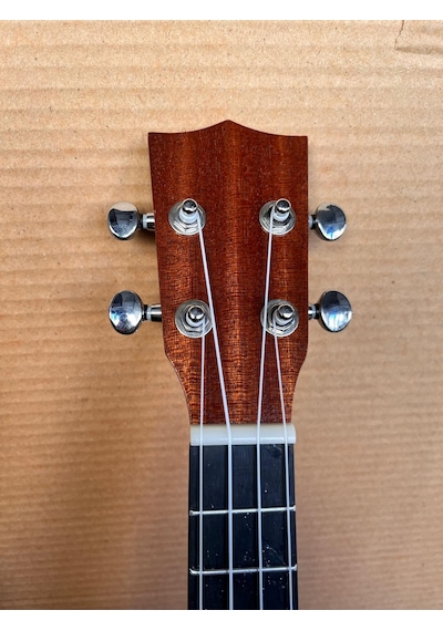Mercury Ukulele Concert Maun Kenar Şeritli