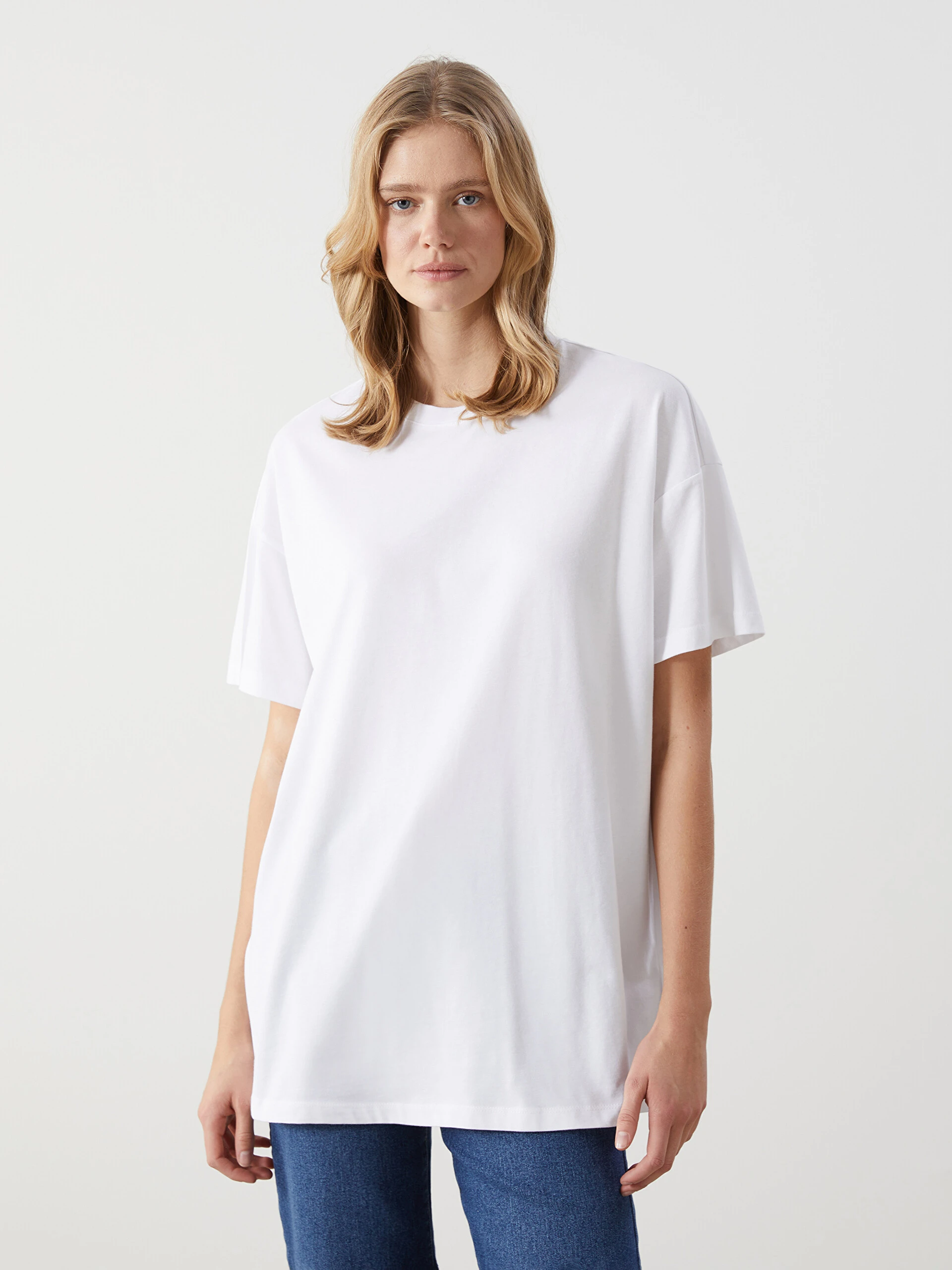 Lc Waikiki Lcw Vision Beyaz Bisiklet Yaka Oversize Kadın Tişört