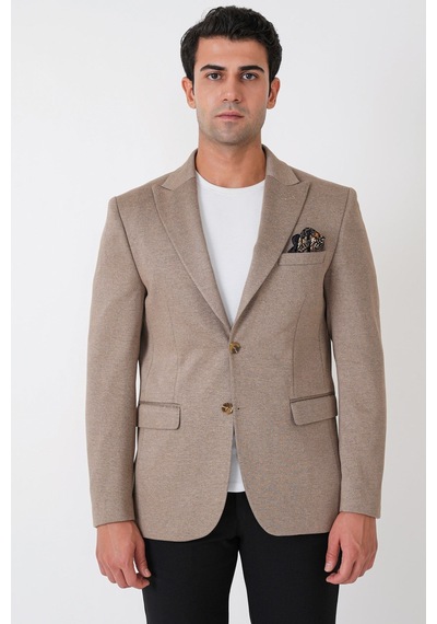 Slim Fit Sivri Yaka Çift Yırtmaçlı Esnek Yünlü Bej Ceket C 746