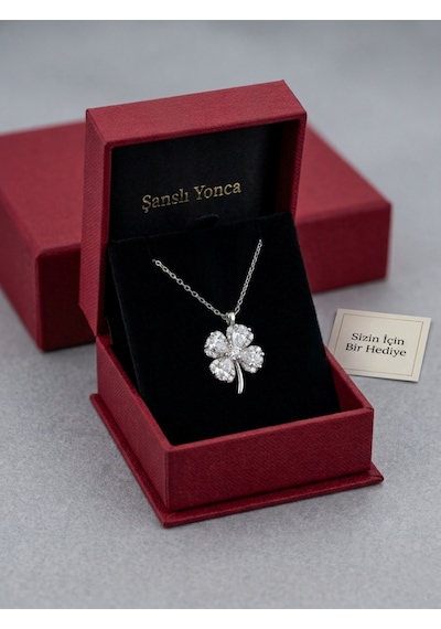 Çekirdekjewelry 925 Ayar Gümüş Yonca Kolye Zirkon Taşlı Şans Yoncası Kolye, Zarif Kadın Kolyesi Gümüş Çekirdekjewelry 925 Ayar Gümüş Yonca Kolye Zirkon Taşlı Şans Yoncası Kolye, Zarif Kadın Kolyesi Gümüş