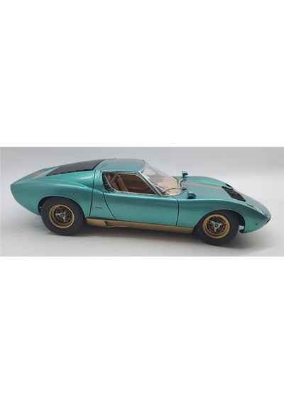 Hasegawa 20439 1/24 Ölçek, Lamborghini Miura P400 Sv, Otomobil Plastik Model Kiti