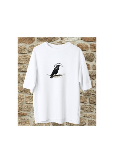 Qmen Style Unisex Beyaz Oversize Baskılı T-shirt Espirili Raven Baskılı %100 Pamuk