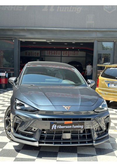 Cupra Leon 2023... Ön Tampo Lip---fibersan Tuning 0000