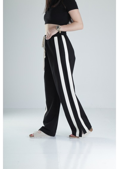 Cocopelli Yan Şerit Detaylı Siyah Oversize Eşofman Coc1325