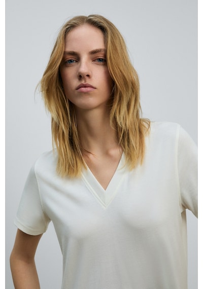 Grımelange Alıne Kadın %100 Organik Pamuk Derin V Yakalı Comfort Fit Ekru T-shirt Ekru