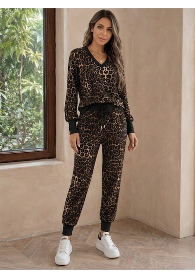 Meleners Kadın Uzun Kollu V Yakalı Desenli Iki Iplik Bluz Ve Bağcıklı Pantolon Ikili Takım Leopar