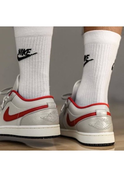 Nike Jordan 1 Low Spor Ayakkabı GRİ