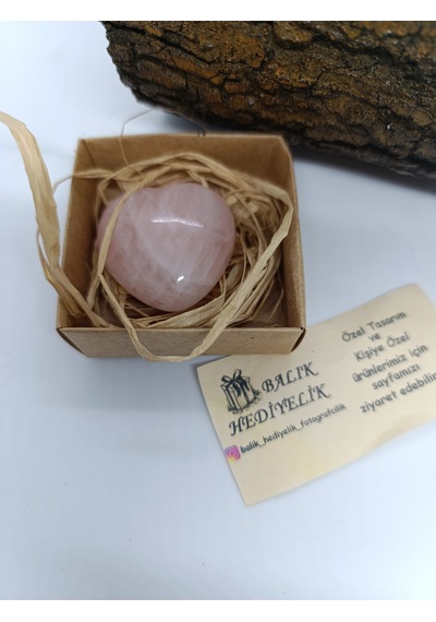 Pembe Kuvars Kalp Şeklinde Biblo-1001