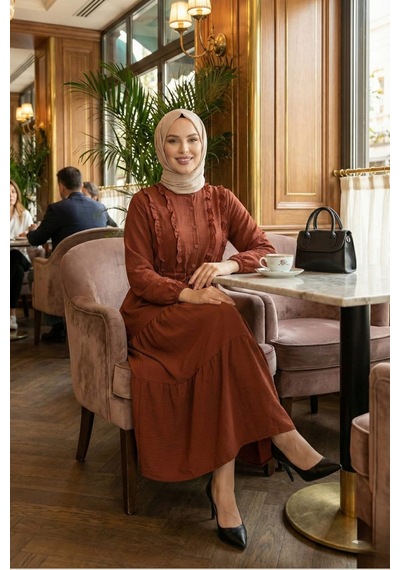 Hb Harma Time Butik Kadın Fırfır Detaylı Düğmeli Keten Kahverengi Elbise Sütlü Kahve Sütlü Kahve Hb Harma Time Butik Kadın Fırfır Detaylı Düğmeli Keten Kahverengi Elbise Sütlü Kahve Sütlü Kahve