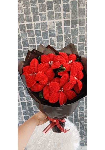 Örgümania Solmayan Çiçek Buketi -lilyum - Hediye Çiçek Buketi- Şönil Çiçek Gül Kırmızısı