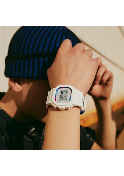 Casio Dwe-5600pr-2dr Kol Saati