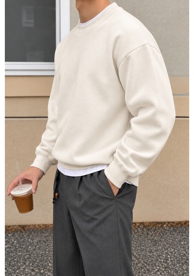 Tarz Cool Erkek 3 İplik Şardonlu Regular Fit Bisiklet Yaka Basic Sweatshirt Beyaz