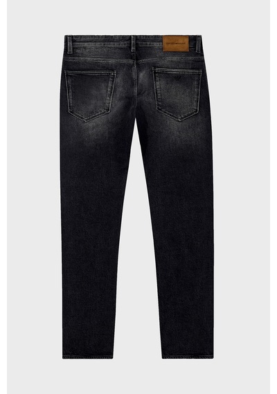 Emporio Armani Pamuklu Slim Fit Düşük Bel Jeans Erkek Kot Pantolon Em000121 Af29286 M8001 Gri Emporio Armani Pamuklu Slim Fit Düşük Bel Jeans Erkek Kot Pantolon Em000121 Af29286 M8001 Gri