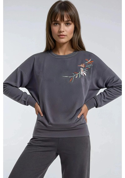 Fiolin Nakışlı Bisiklet Yaka Sweatshirt Ve Düz Paça Pantolon İkili Takım Füme Fiolin Nakışlı Bisiklet Yaka Sweatshirt Ve Düz Paça Pantolon İkili Takım Füme