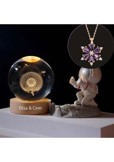 Kişiye Özel Işıklı Ahşap Kaideli Karahindiba Temalı Cam Küre 8 6cm Ve Lotus Çiçeği Kolye