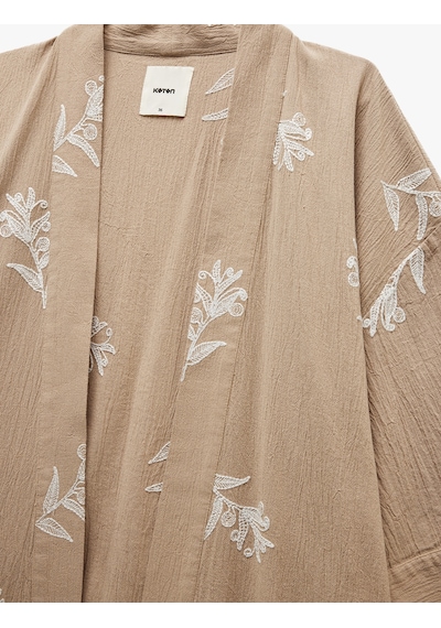 Koton Pamuklu Geniş Kollu Nakışlı Çiçekli Uzun Kimono Vizon 5sak50034pw