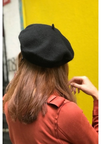 Külah Siyah Ressam Bere