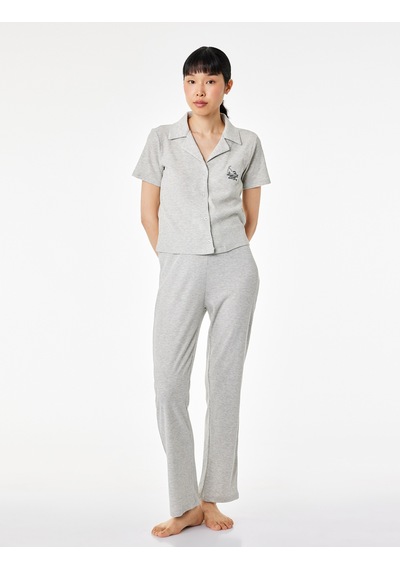 Koton Rahat Kalıp Gömlek Yaka Kedi İşleme Detaylı Kısa Kollu Fitilli Pijama Takımı Gri Melanj 6slk40089mk Koton Rahat Kalıp Gömlek Yaka Kedi İşleme Detaylı Kısa Kollu Fitilli Pijama Takımı Gri Melanj 6slk40089mk