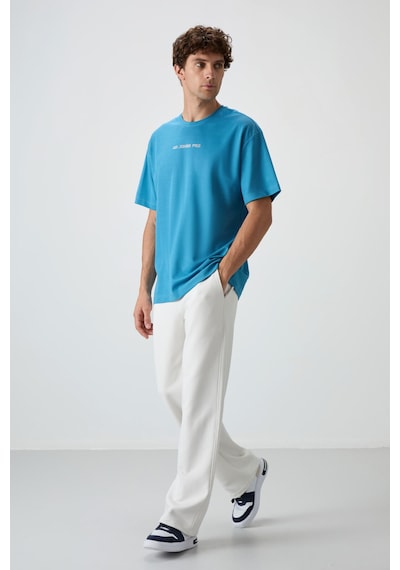 Air Jones Tommy Life Petrol Mavi Pamuklu Kalın Yüzeyi Dokulu Oversize Fit Baskılı Erkek T-shirt - 88364 Petrol Mavi Air Jones Tommy Life Petrol Mavi Pamuklu Kalın Yüzeyi Dokulu Oversize Fit Baskılı Erkek T-shirt - 88364 Petrol Mavi