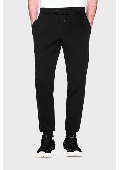 Armani Exchange Regular Fit Belden Bağlamalı Lastikli Paça Pantolon Erkek Pantolon Xm003145 Af13047 Uc001 Siyah Armani Exchange Regular Fit Belden Bağlamalı Lastikli Paça Pantolon Erkek Pantolon Xm003145 Af13047 Uc001 Siyah