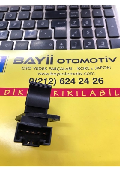 Civic 1996-2000 Sağ Tekli Cam Düğmesi / Civic Sağ Ön Cam Düğmesi