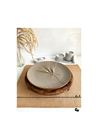 Yuvarlak Doğal Ahşap Sunum Tabağı Ayaklı Çukur Ahşap Sunumluk Beyaz Çam Çap:28cm Yük:6,5cm