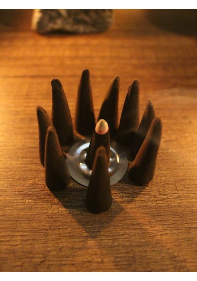 Konik Palo Santo Tütsü 10 Adet