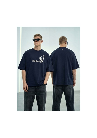 Wild Wood Garment Wild Wood "audio Rhythms" Kulaklık Kabaran Baskılı Premium Oversize T-shirt Lacivert Wild Wood Garment Wild Wood "audio Rhythms" Kulaklık Kabaran Baskılı Premium Oversize T-shirt Lacivert