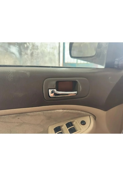 Honda Civic Vtec2 Kapı Kolu Vida Kapağı